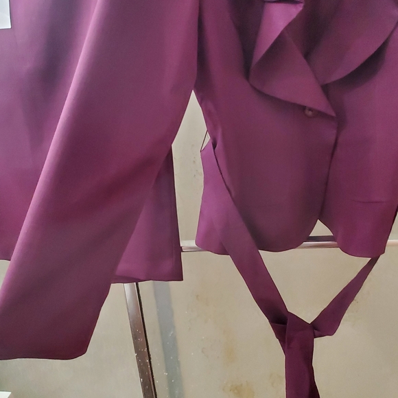 NWT 2 Piece Skirtsuit by Emily. Sz 12. Purple Color, Long Sleeves; Lined.  $70 - Picture 4 of 15